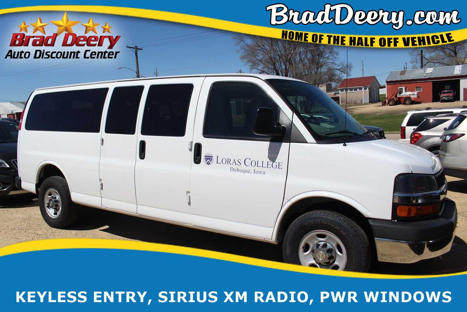 Chevrolet Express 2015 $17999.00 incacar.com