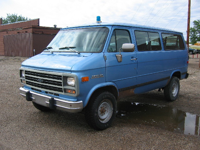 Chevrolet G-Series 1995 $4000.00 incacar.com