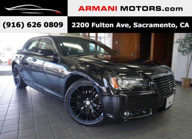 Chrysler 300C 2012 $15995.00 incacar.com