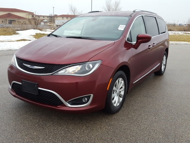 Chrysler Pacifica 2018 $27495.00 incacar.com