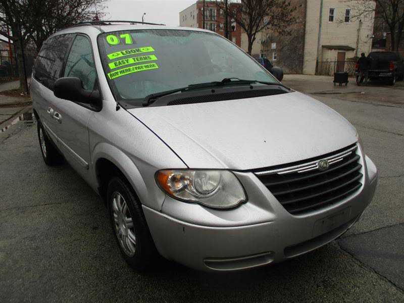 Chrysler TOWN & COUNTRY 2007 $2495.00 incacar.com