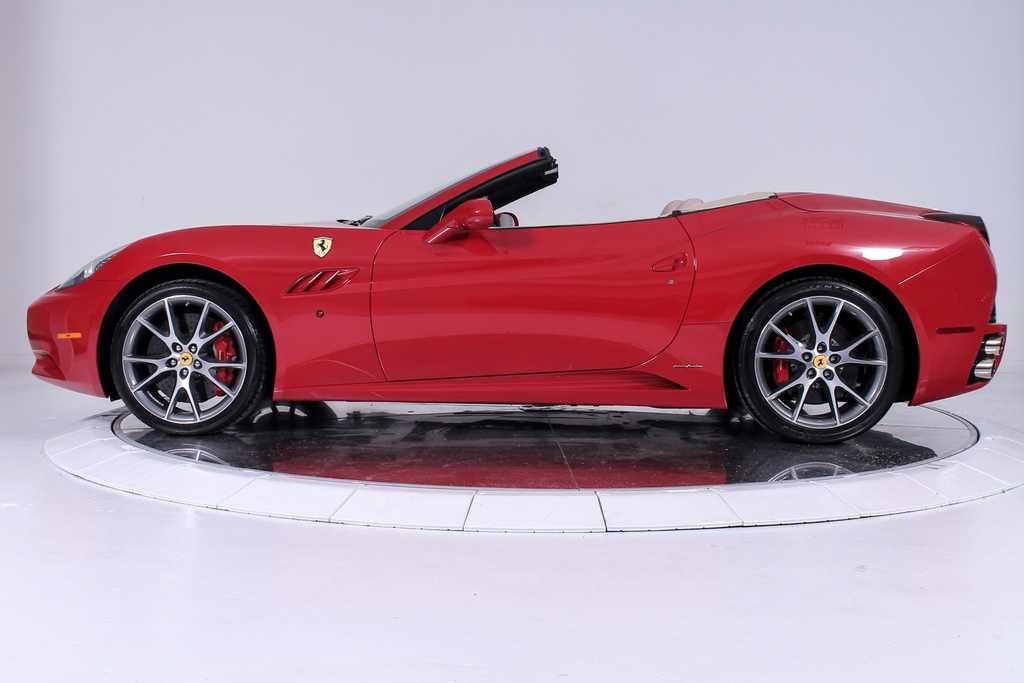 Ferrari California 2012 $114900.00 incacar.com