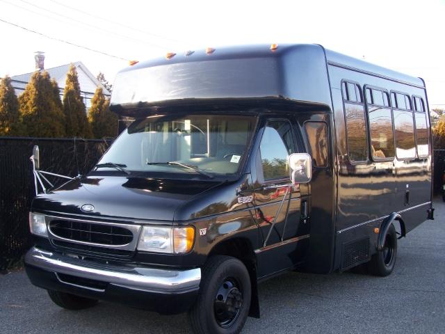 1999 Ford Econoline E-350
