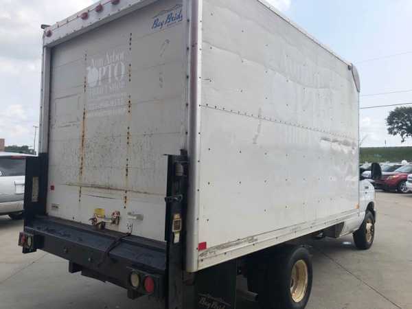 2009 FORD ECONOLINE