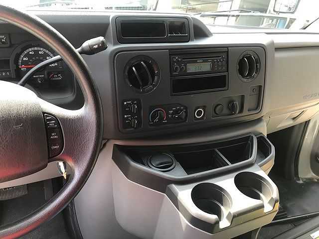 2010 FORD ECONOLINE