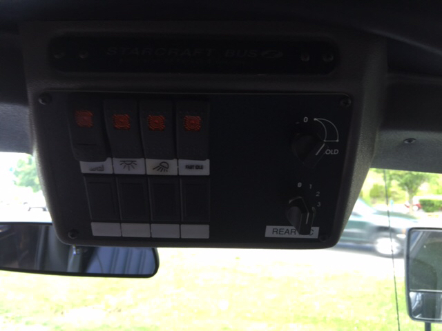 2011 FORD ECONOLINE