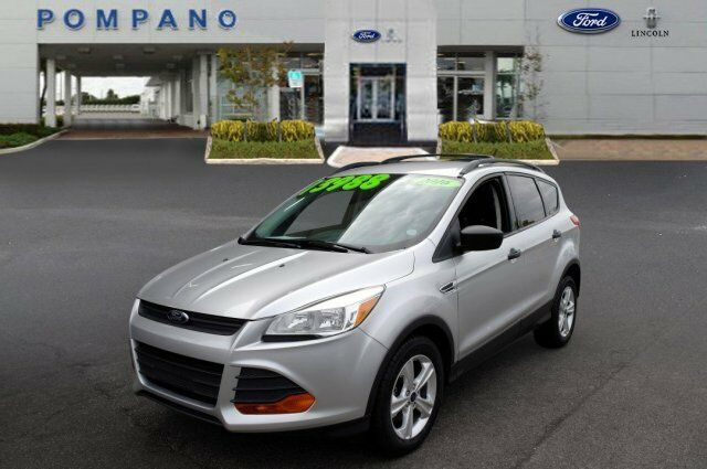 Ford Escape 2016 $11978.00 incacar.com