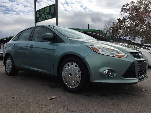 Ford Focus 2012 $2950.00 incacar.com