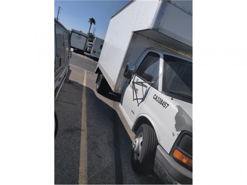 2006 GMC Savana 3500