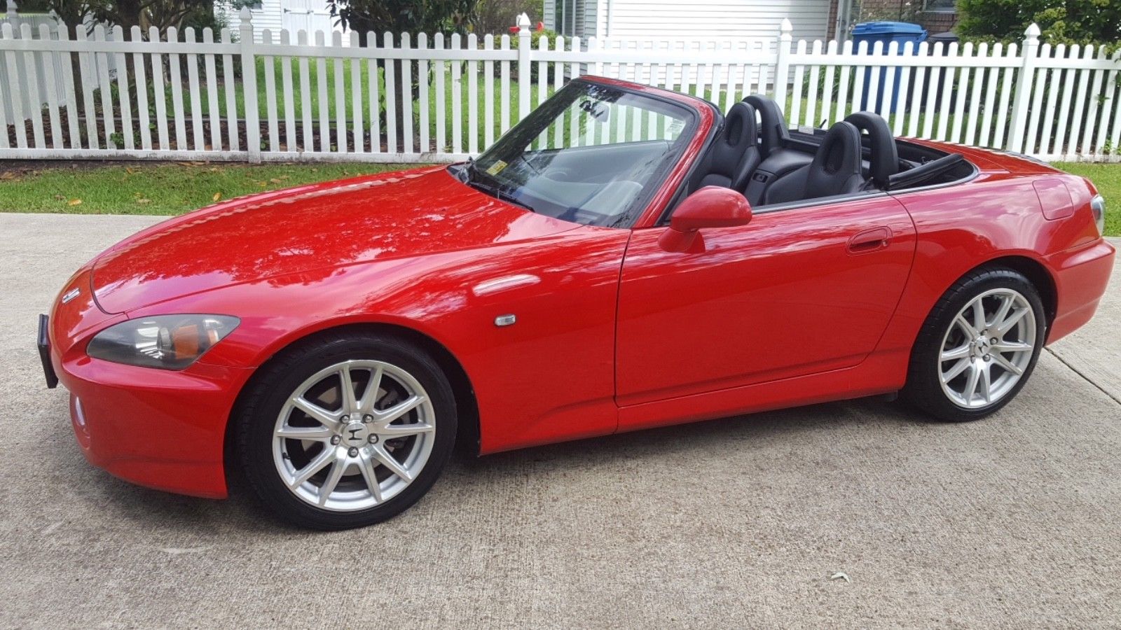 Honda S2000 2005 $12600.00 incacar.com