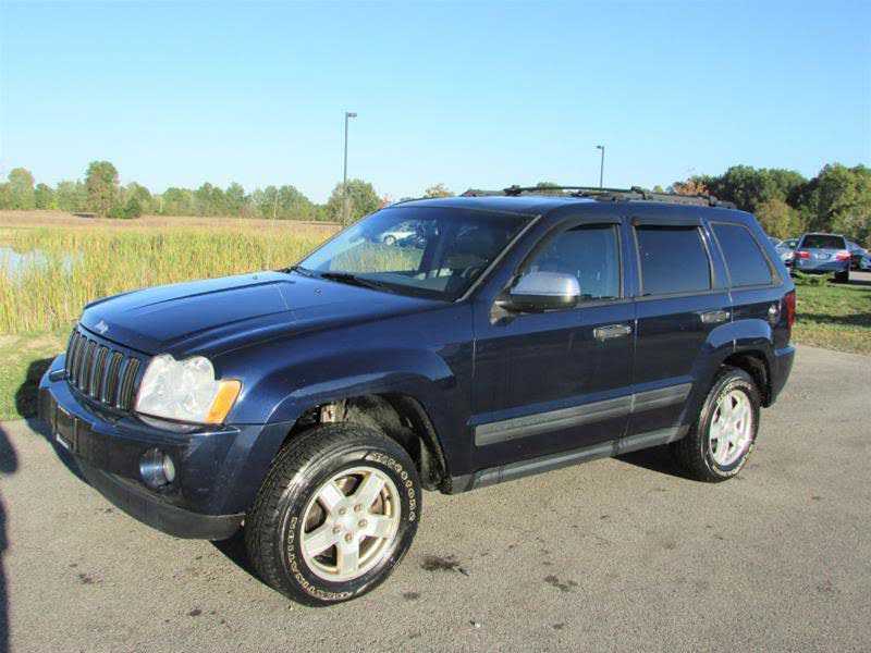 Jeep Grand Cherokee 2005 $5200.00 incacar.com
