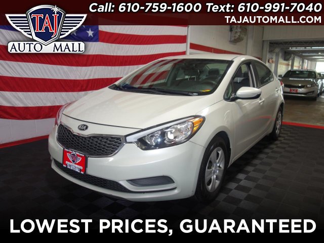 Kia Forte 2015 $9111.00 incacar.com