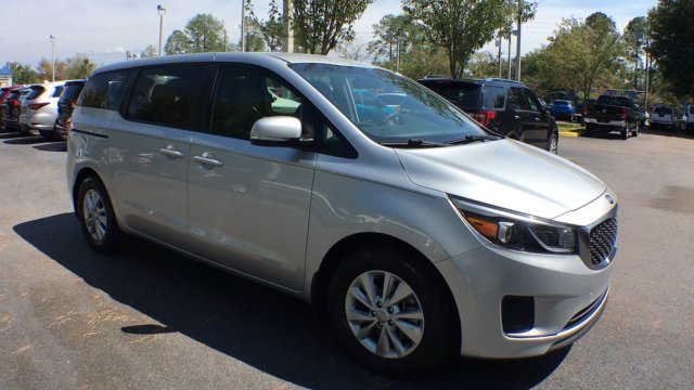 Kia Sedona 2017 $18990.00 incacar.com