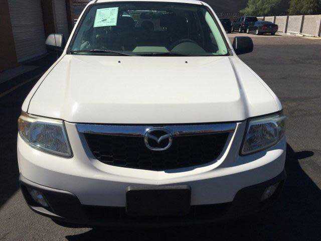 2011 MAZDA Tribute