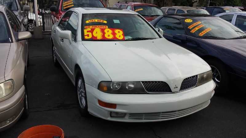 Mitsubishi Diamante 2002 $4995.00 incacar.com