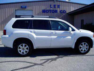 Mitsubishi Endeavor 2011 $9975.00 incacar.com