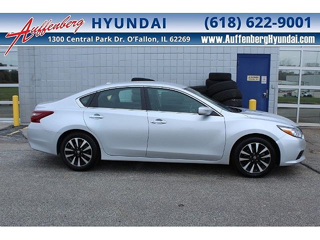 used Nissan Altima 2018 vin: 1N4AL3AP1JC209150