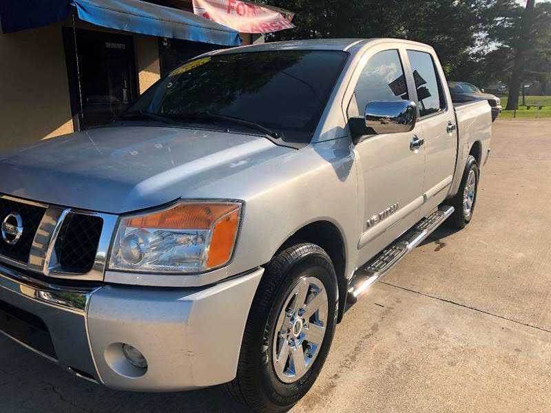 Nissan Titan 2011 $7995.00 incacar.com