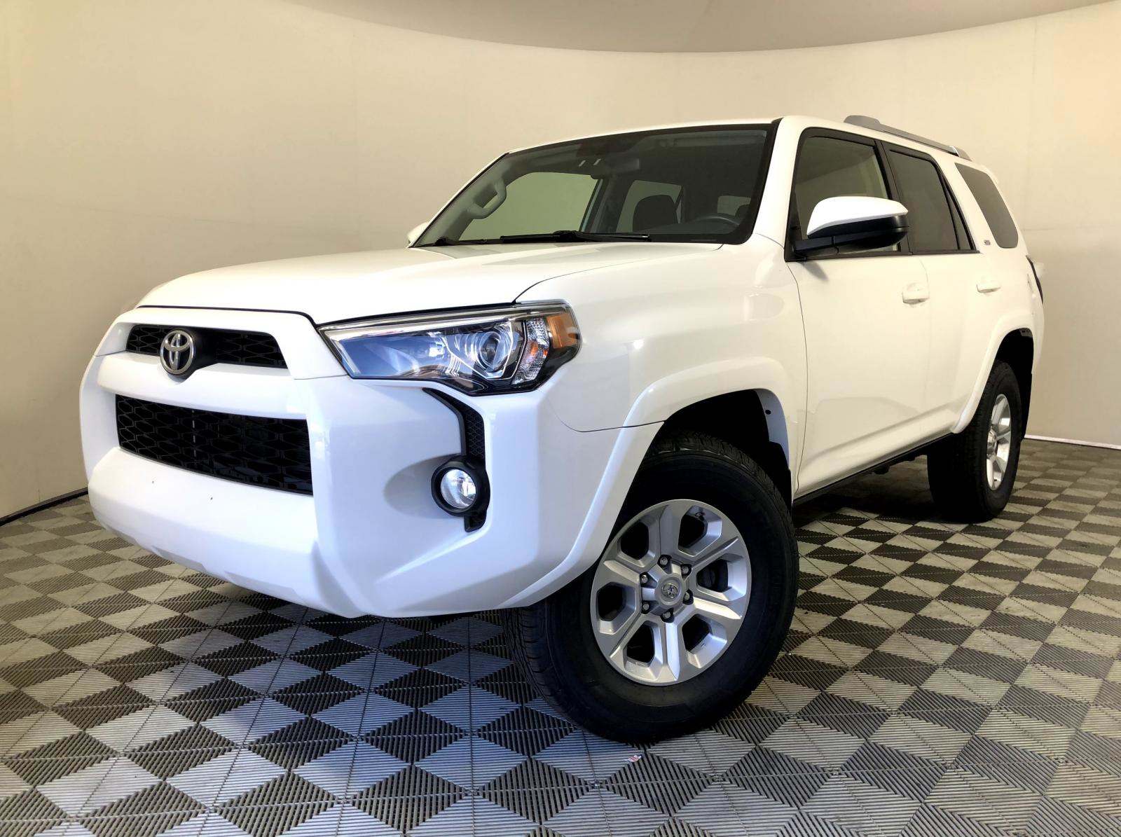 used Toyota 4Runner 2018 vin: JTEBU5JR9J5594160