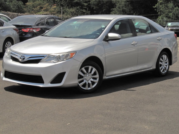 Toyota Camry 2014 $10995.00 incacar.com