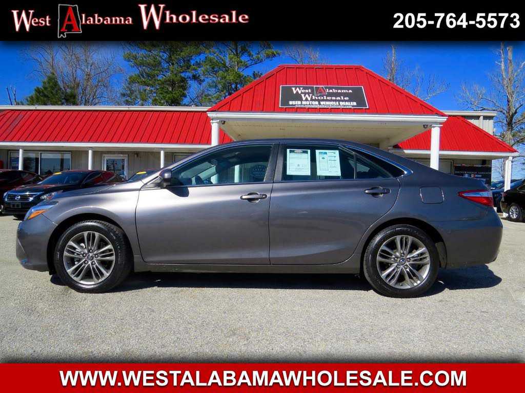 Toyota Camry 2017 $11875.00 incacar.com