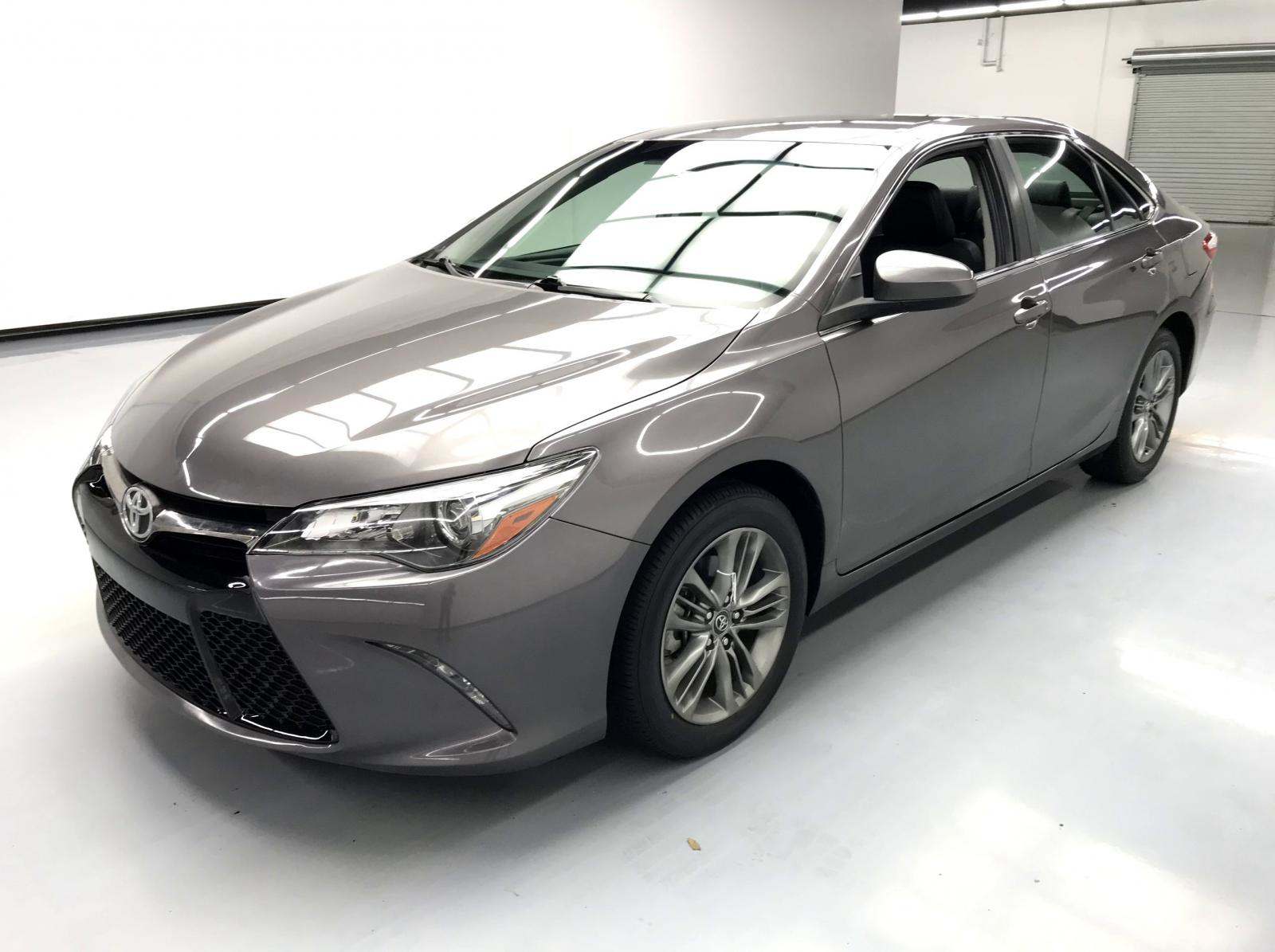used Toyota Camry 2017 vin: 4T1BF1FK3HU617513