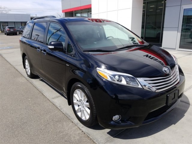 Toyota Sienna 2016 $30999.00 incacar.com
