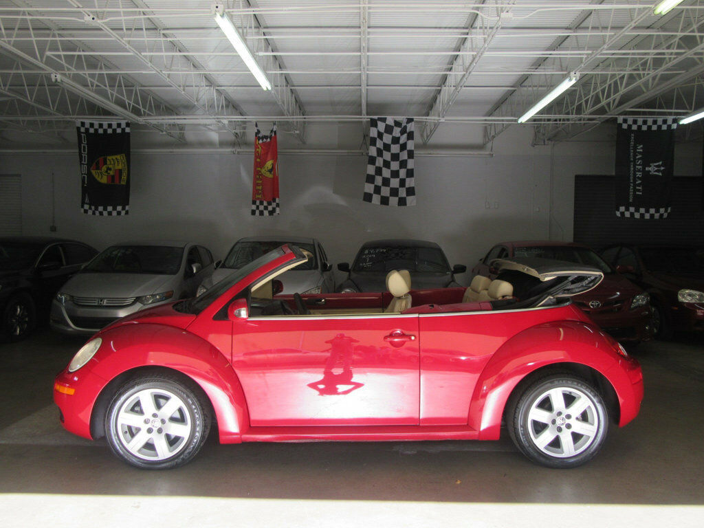 Volkswagen New Beetle 2007 $6999.00 incacar.com