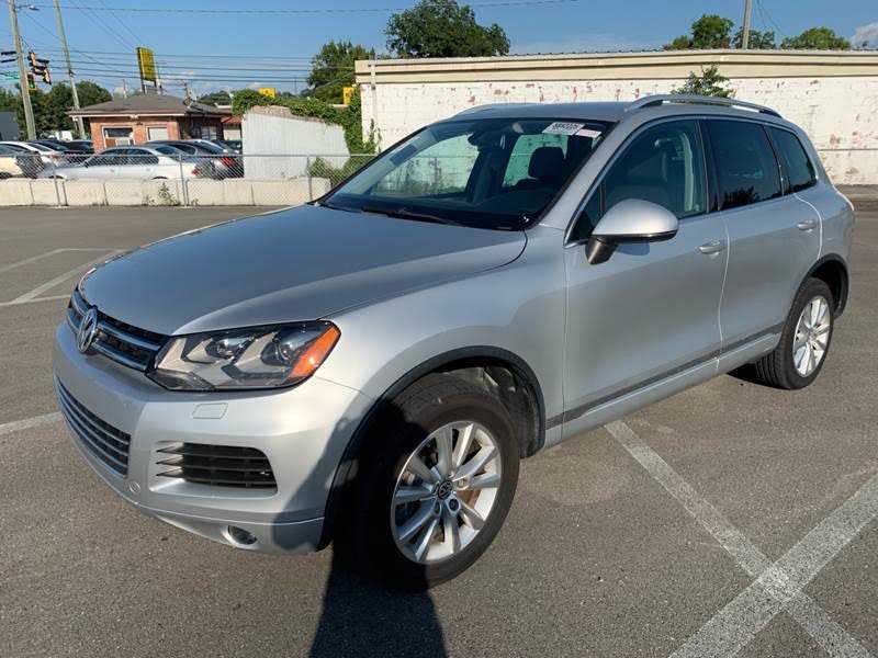 Volkswagen Touareg 2013 $199995.00 incacar.com