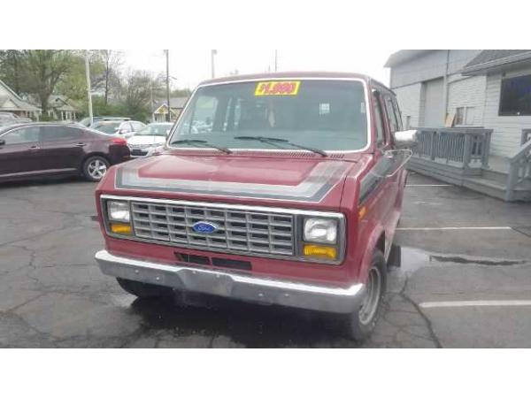 Ford E-Series Cargo 2002 $300.00 incacar.com