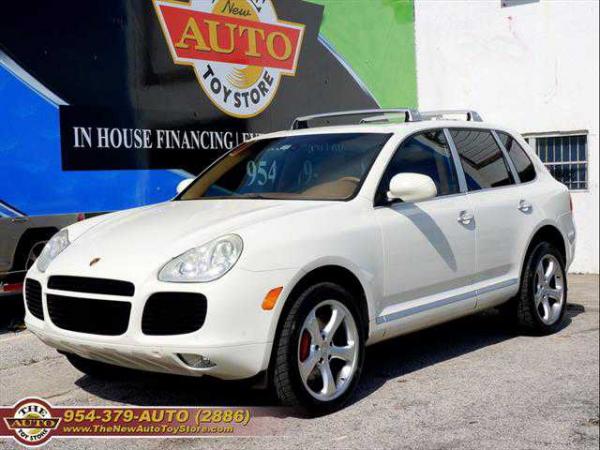 Porsche Cayenne 2004 $19900.00 incacar.com