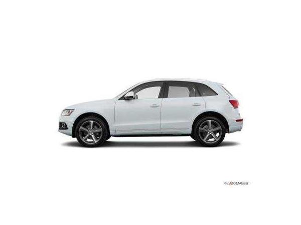 Audi Q5 2016 $54815.00 incacar.com